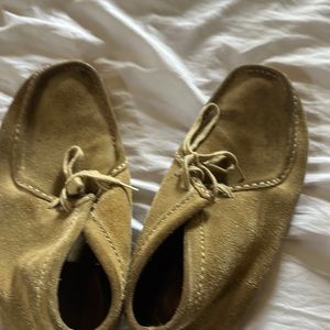 Men’s Clark’s original worn in but still some life left